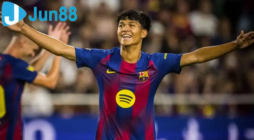 Man Utd nhắm Dro Fernandez của Barcelona