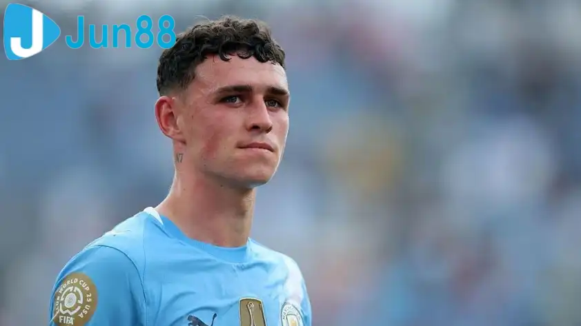 Phong độ tệ hại có thể khiến Phil Foden mất suất dự World Cup và rời Man City (Ảnh: SportsMole).