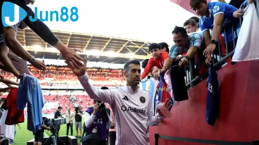 Inter Miami sẽ tổ chức lễ tri ân cho cựu cầu thủ Barca (Ảnh: Marca)